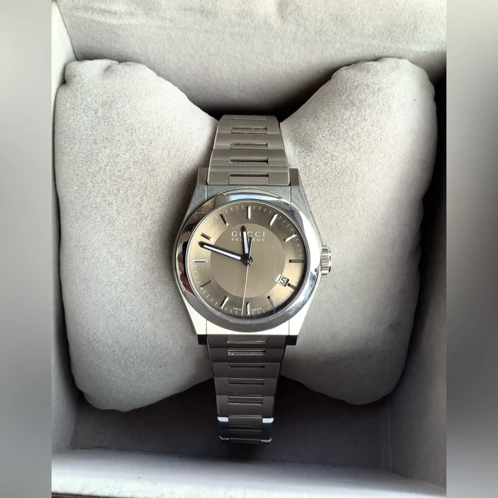 GUCCI Pantheon mens DRESS watch⭐️🌟⭐️